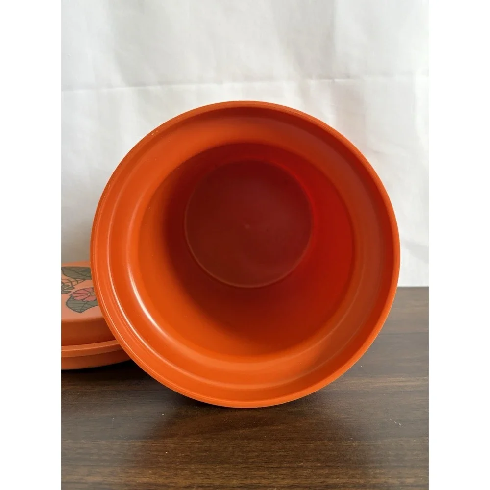 Rubbermaid Orange Floral Plastic Storage Canisters - Set of 4